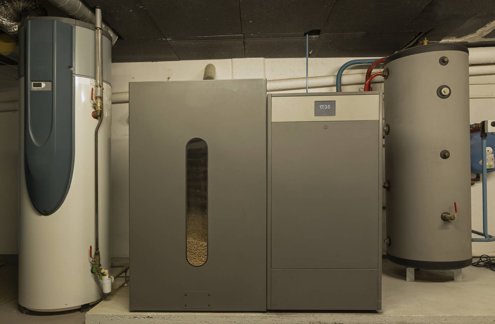 Prix d'une installation de chaudière à granulés par une entreprise RGE près de Bourg-Achard