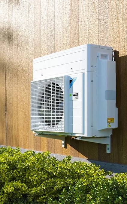 La pompe à chaleur Altherma Hybrid par Isoltherm près d'Evreux : un système hybride combinant une pompe à chaleur air/eau et une chaudière à gaz